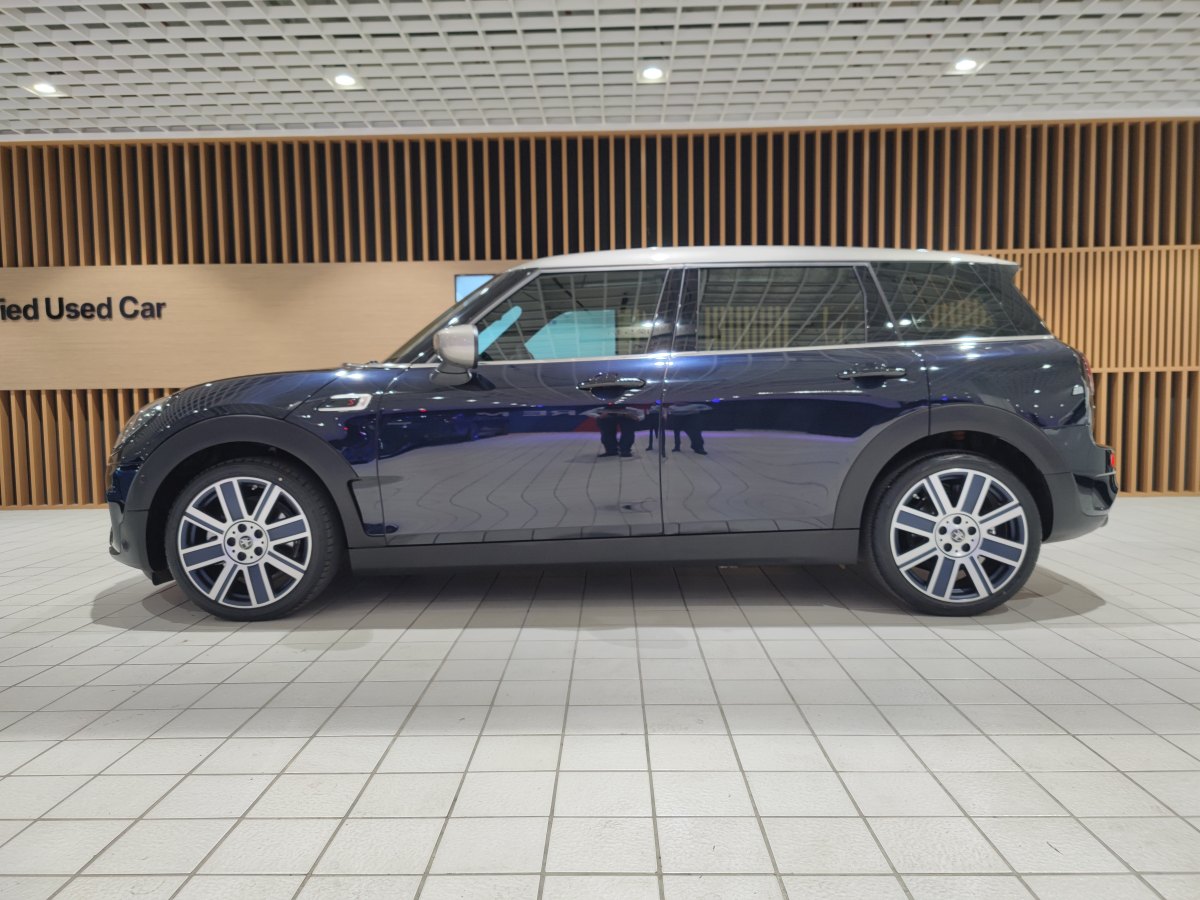 MINI CLUBMAN  2023款 改款 2.0T COOPER S 鑒賞家圖片