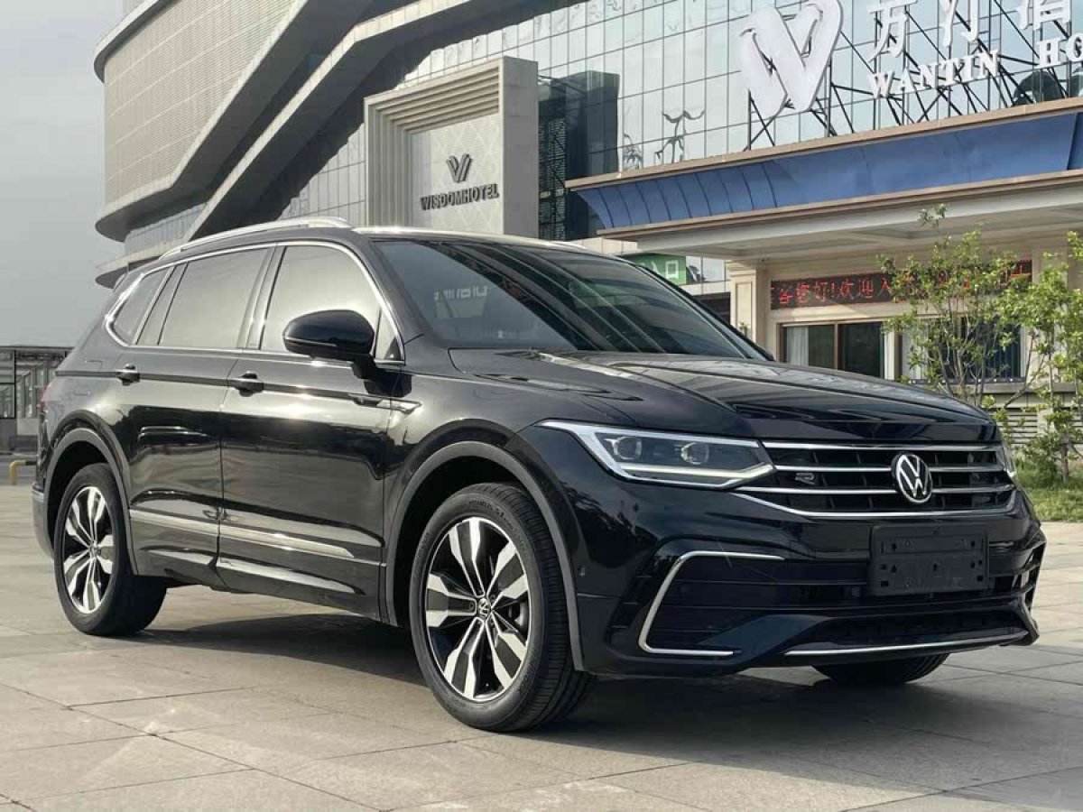 大眾 途觀L  2023款 改款 330TSI 自動兩驅(qū)R-Line越享版圖片