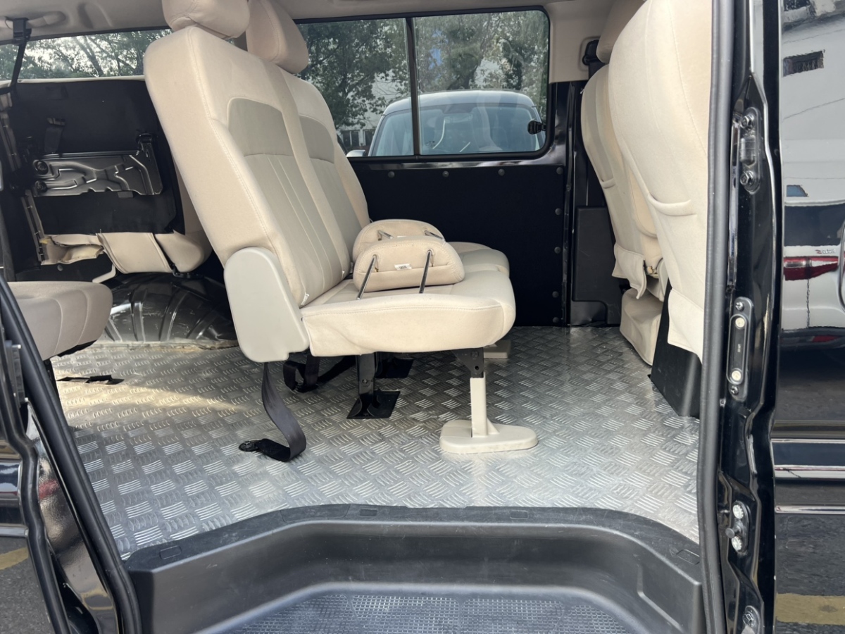 東風風行 菱智  2023款 M5L 1.6L 基本型 7座圖片