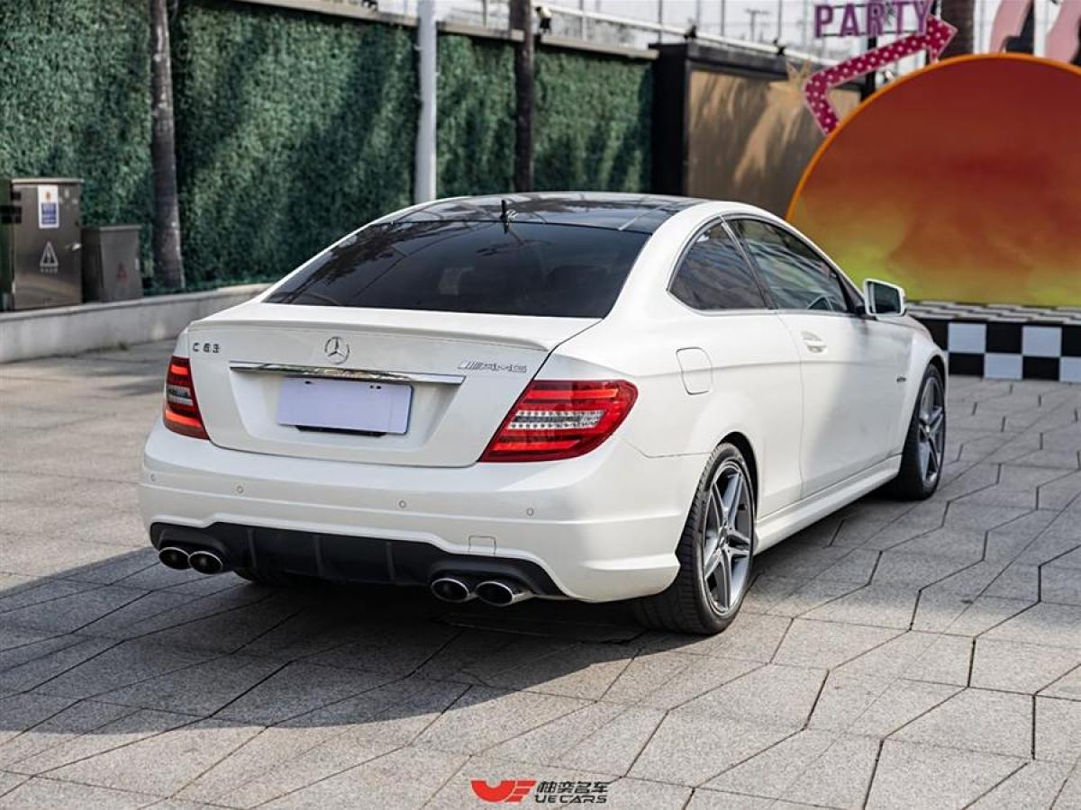 奔馳 奔馳C級AMG  2012款 AMG C 63 Coupe 高性能版圖片