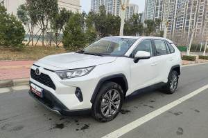 RAV4榮放 豐田 2.0L CVT兩驅(qū)風(fēng)尚版