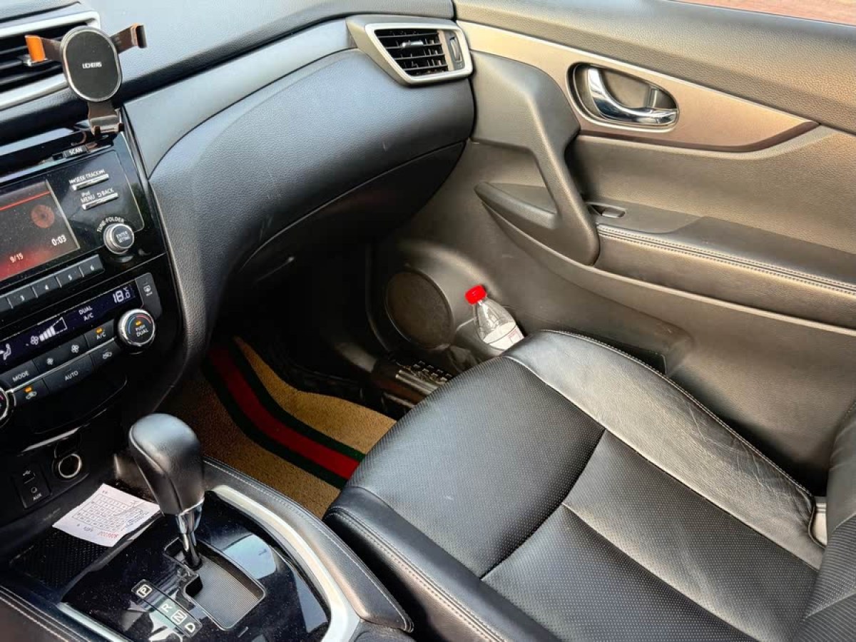 日產(chǎn) 奇駿  2014款 2.0L CVT舒適版 2WD圖片