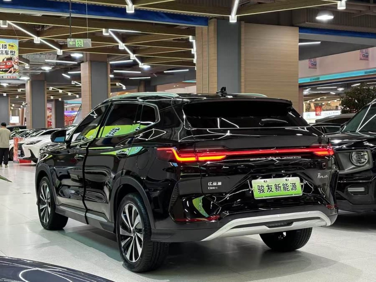 比亞迪 宋PLUS新能源  2024款 榮耀版 DM-i 71km 豪華型圖片