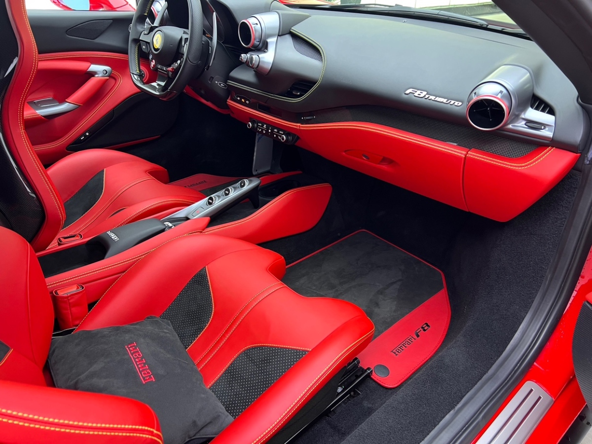 法拉利F8 2019款 Tributo 3.9T V8图片