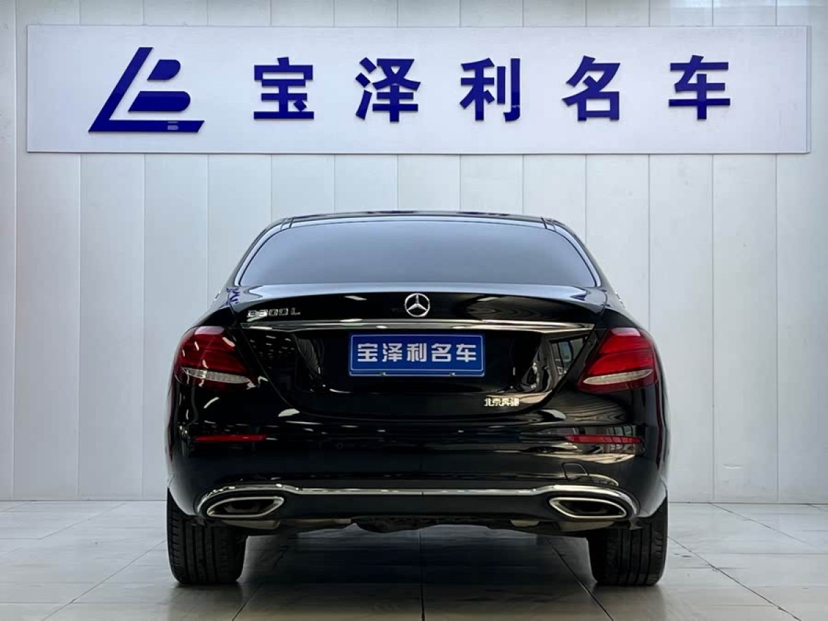 奔馳 奔馳E級  2019款 改款 E 300 L 時尚型圖片