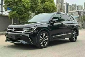 途觀L 大眾 330TSI 自動兩驅(qū)R-Line旗艦版