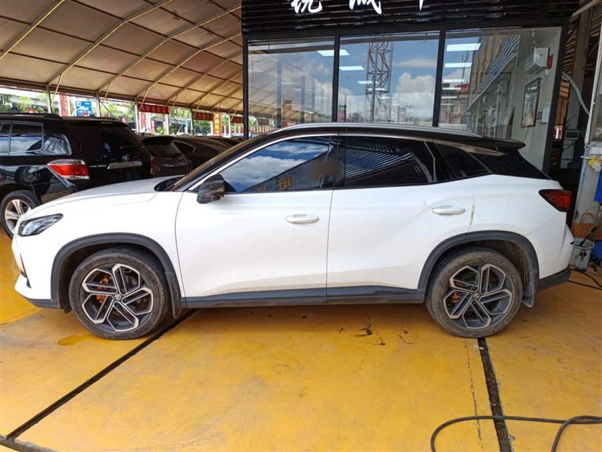 名爵 MG ONE  2022款 α-數(shù)智運(yùn)動(dòng)系列 1.5T 進(jìn)階版圖片