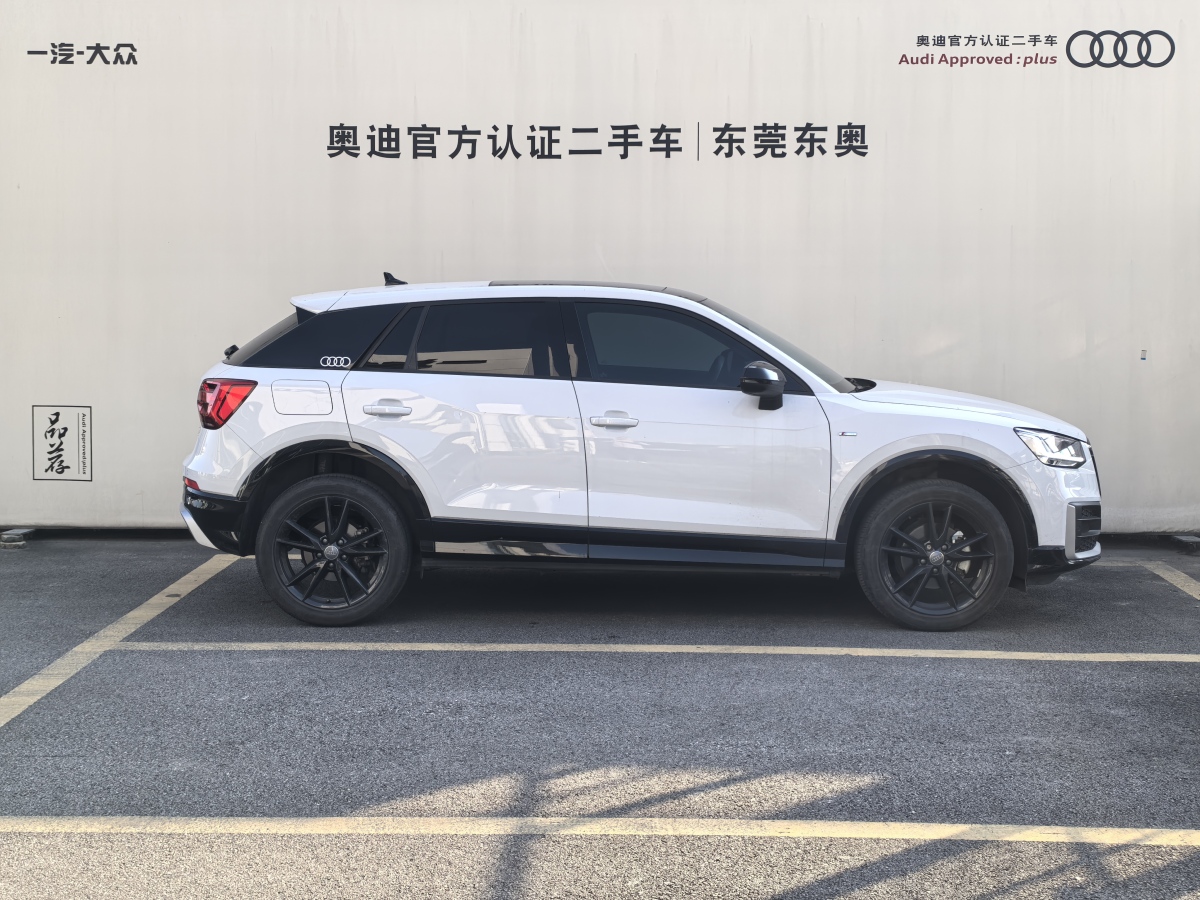 奧迪 奧迪Q2L  2021款 35 TFSI 時尚動感型圖片