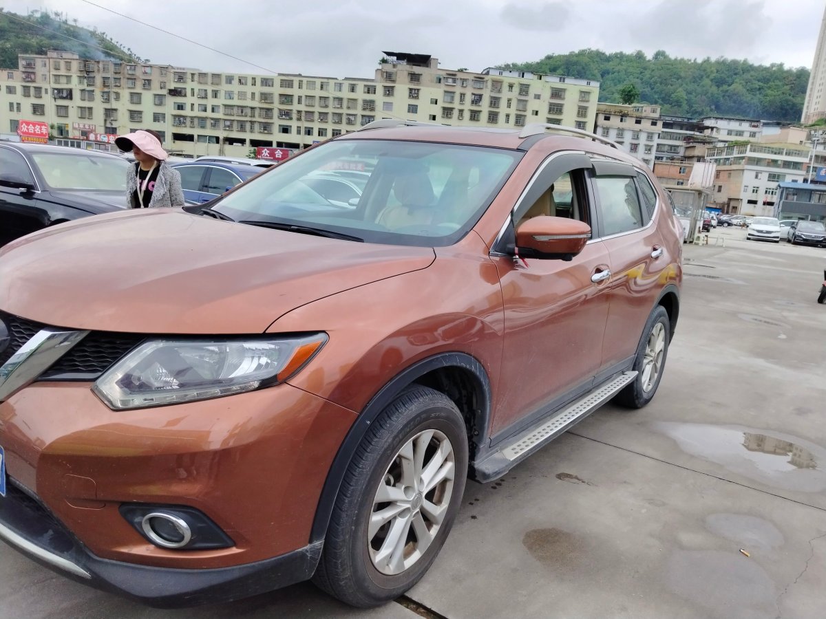 日產(chǎn) 奇駿  2014款 2.0L CVT舒適版 2WD圖片