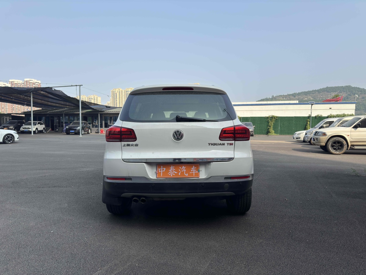 2013年9月大眾 途觀  2013款 1.8TSI 自動兩驅(qū)豪華型