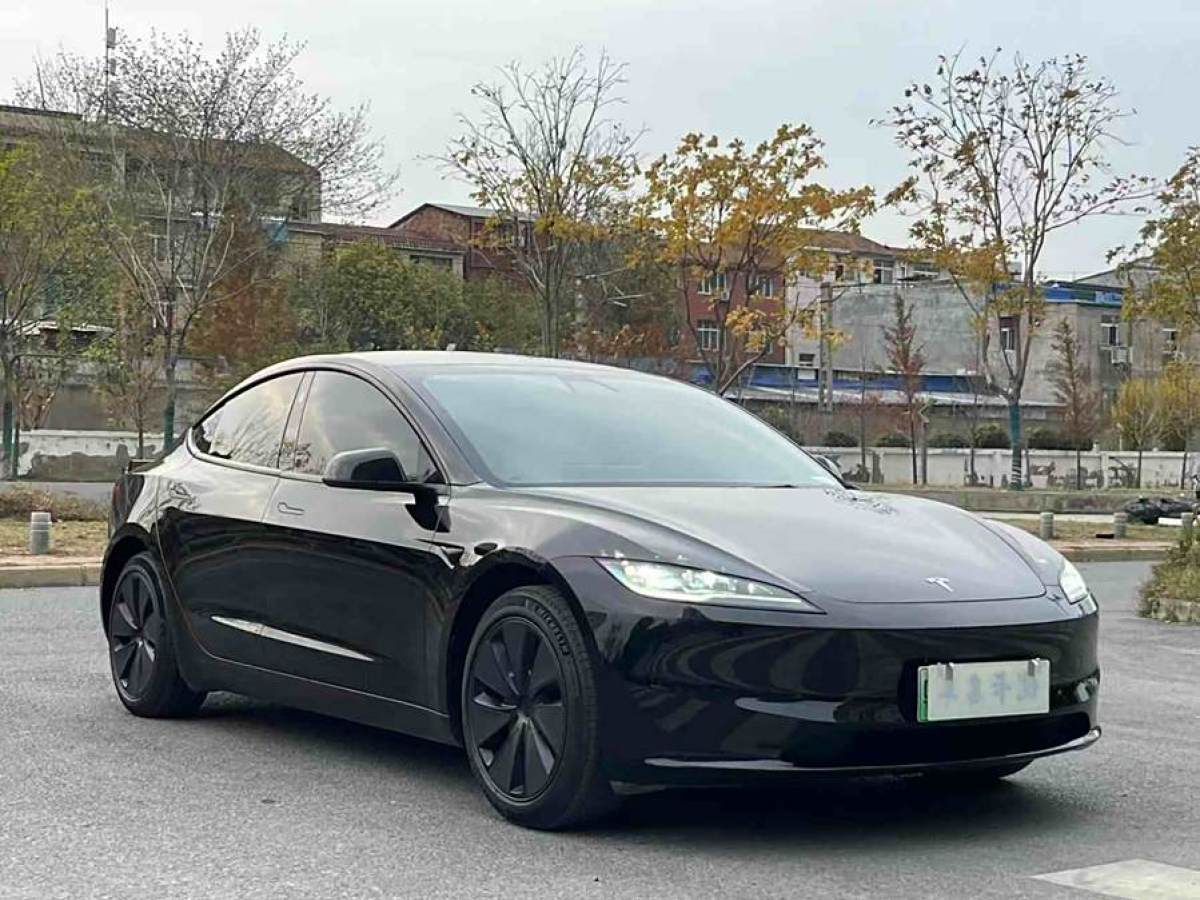 特斯拉 Model Y  2023款 后輪驅(qū)動(dòng)版圖片