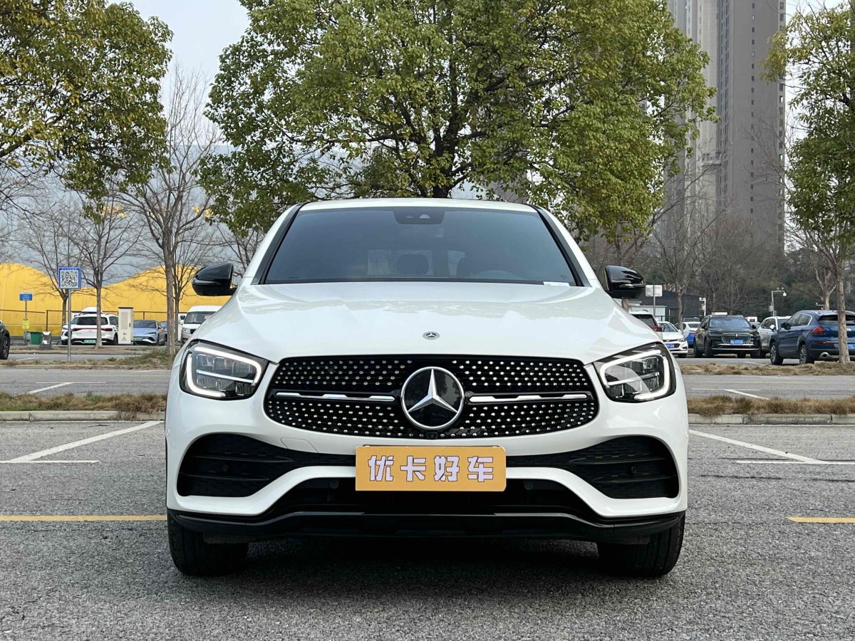 奔馳 奔馳GLC  2022款 改款 GLC 300 4MATIC 轎跑SUV圖片