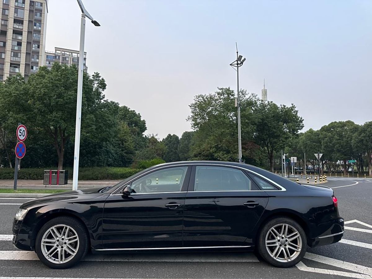 奧迪 奧迪A8  2016款 A8L 45 TFSI quattro豪華型圖片