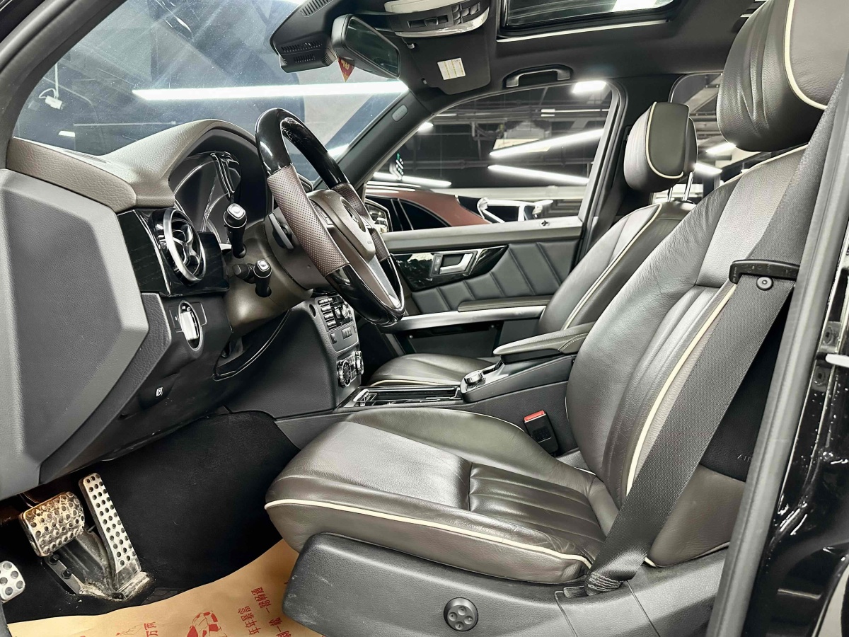 奔驰 奔驰GLK级  2013款 GLK 300 4MATIC 豪华型图片