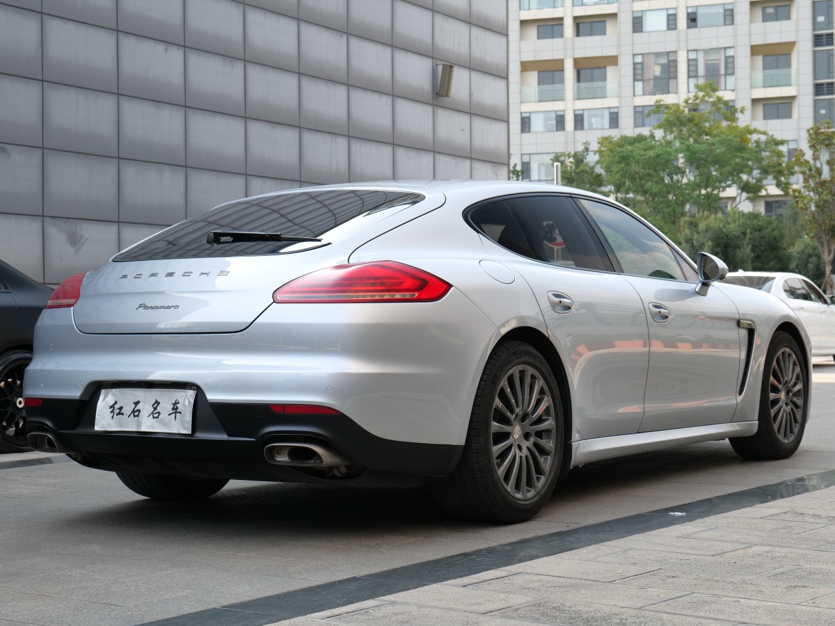 保時(shí)捷 Panamera  2014款 Panamera 3.0T圖片