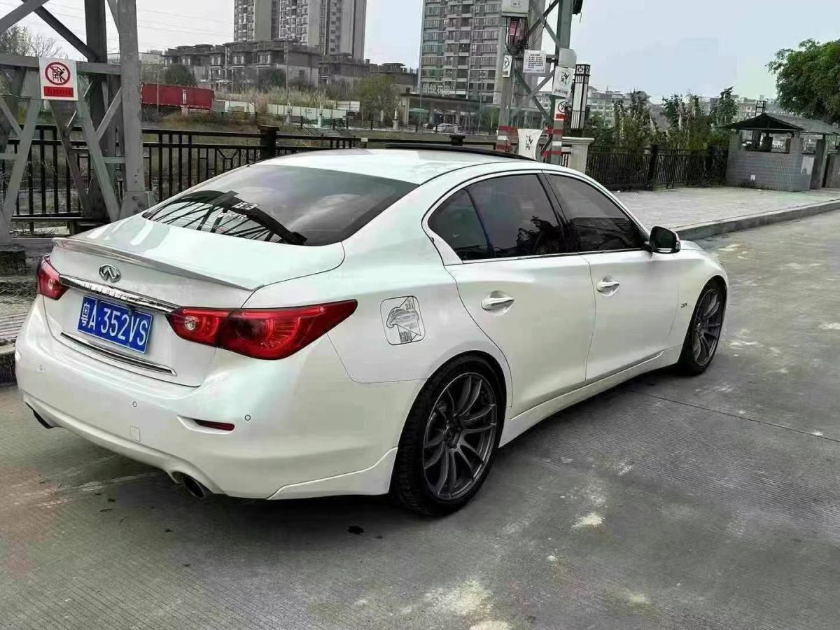 英菲尼迪 Q50L  2015款 2.0T 悅享版圖片