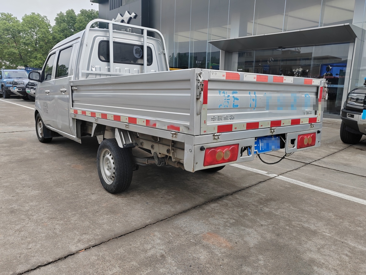 金杯 T30  2021款 1.5L 國(guó)VI舒適型SWC15M圖片