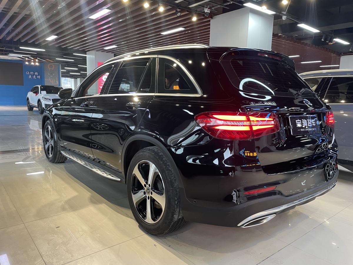 奔馳 奔馳GLC  2018款 改款 GLC 260 4MATIC 豪華型圖片