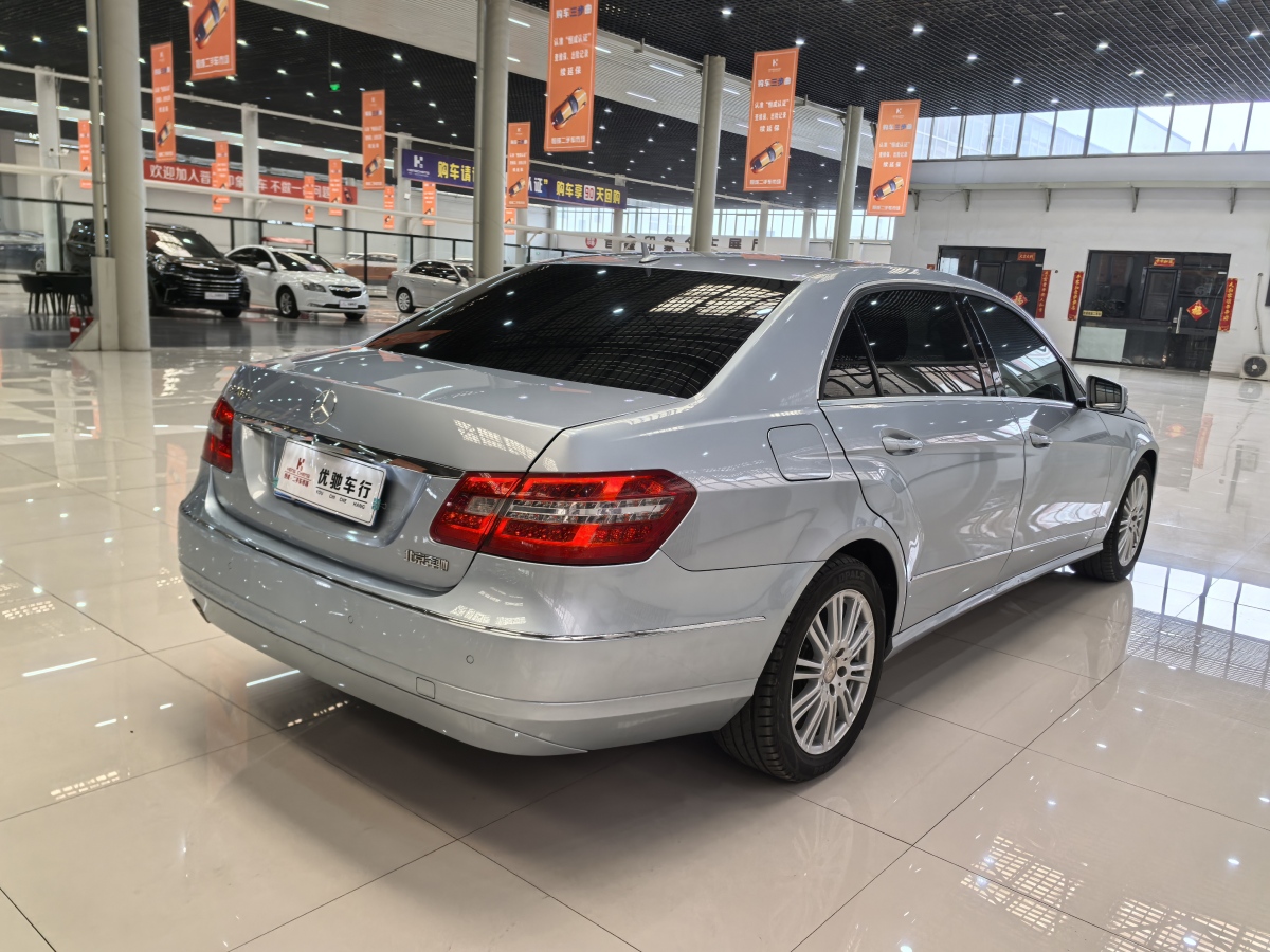 奔馳 奔馳E級  2013款 E 260 L CGI優(yōu)雅型圖片