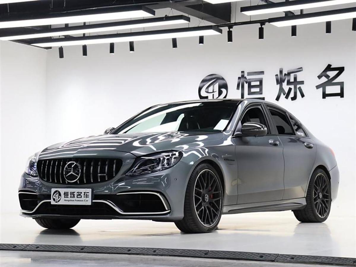 2019年5月奔馳 奔馳C級AMG  2019款 AMG C 63 S