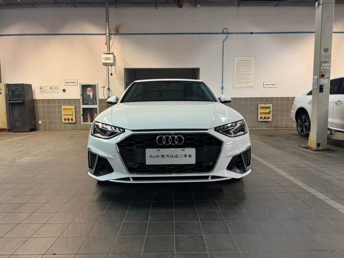 奧迪 奧迪A4L  2022款 40 TFSI 時尚動感型圖片