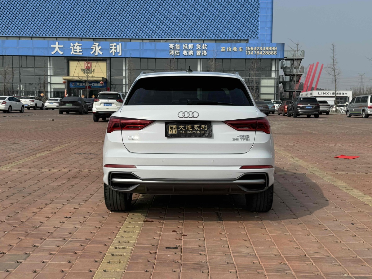 2020年6月奧迪 奧迪Q3  2024款 35 TFSI 進(jìn)取動(dòng)感型