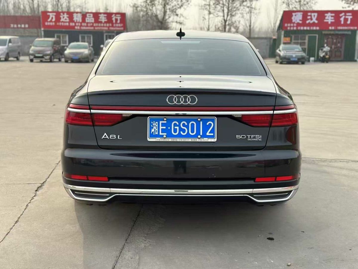 奧迪 奧迪S8  2020款 S8L 4.0TFSI quattro圖片