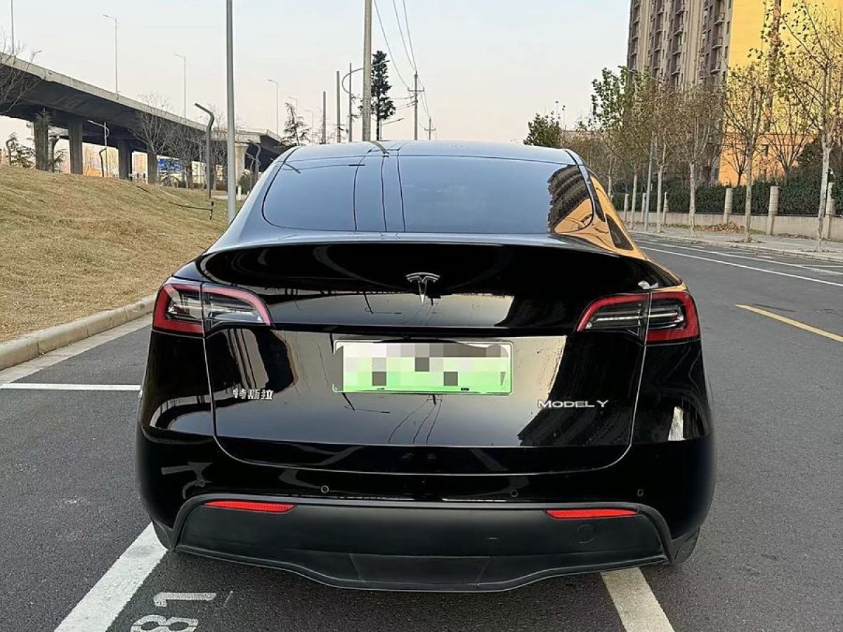 特斯拉 Model 3  2022款 后輪驅動版圖片