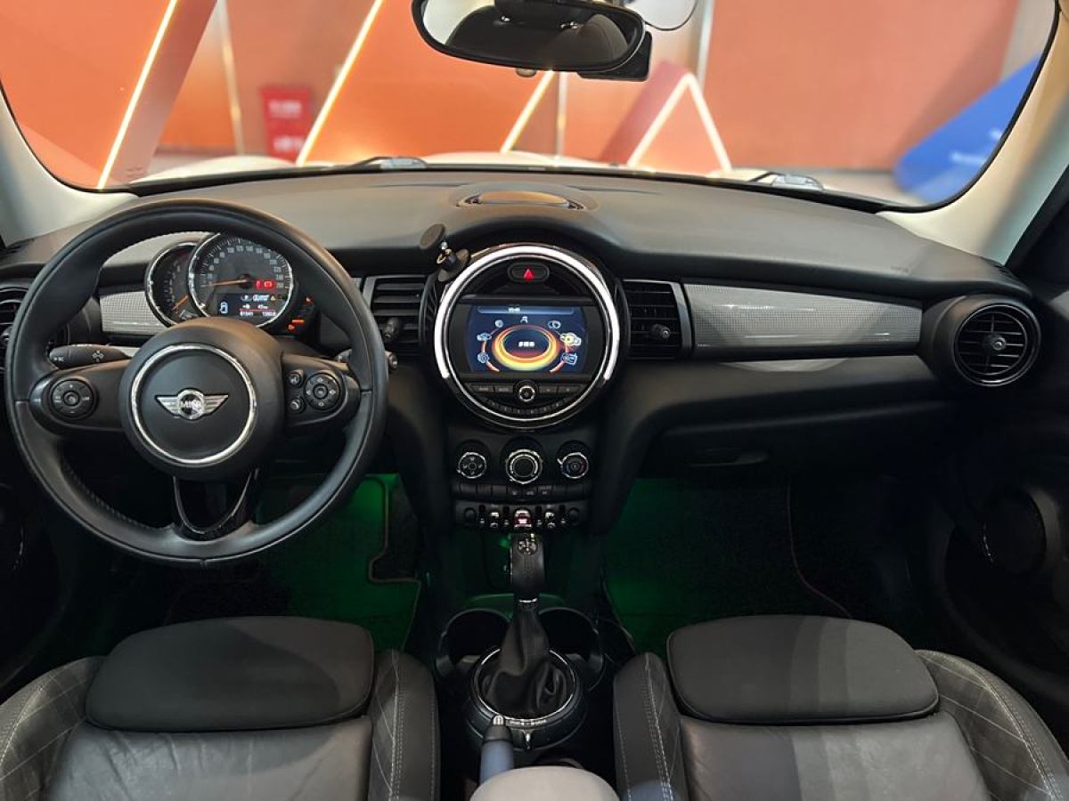 MINI MINI  2016款 1.5T COOPER 五門版圖片