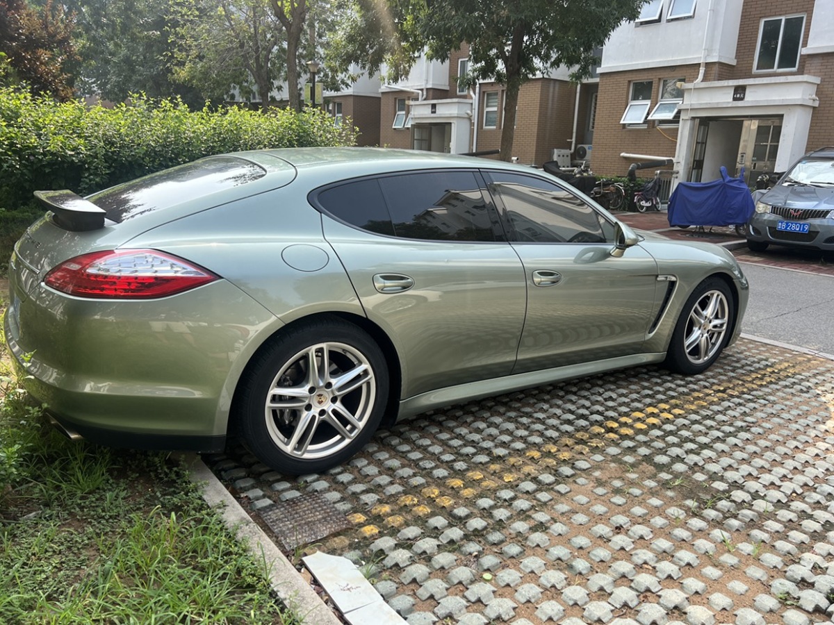 2012年9月保時捷 Panamera  2010款 Panamera 4 3.6L