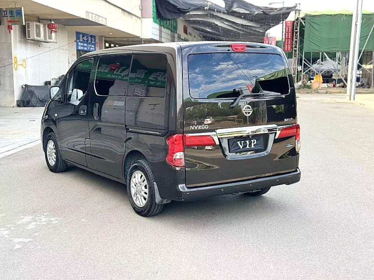 日產(chǎn) NV200  2016款 改款 1.6L CVT豪華型圖片