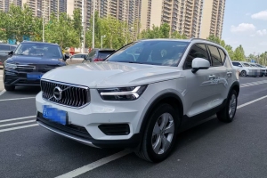 沃爾沃XC40 沃爾沃 T4 四驅智行時尚版