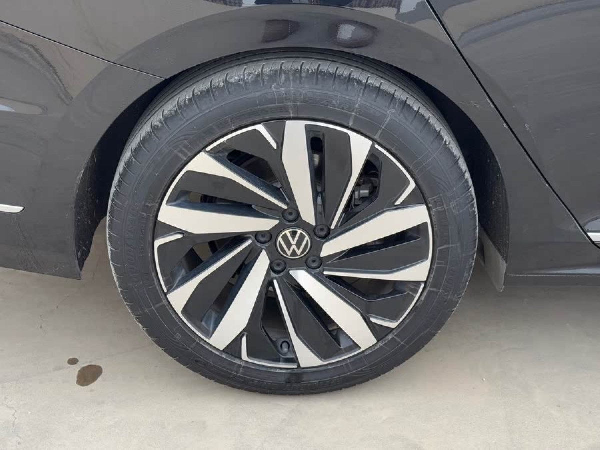 大眾 帕薩特  2023款 改款 330TSI 精英版圖片
