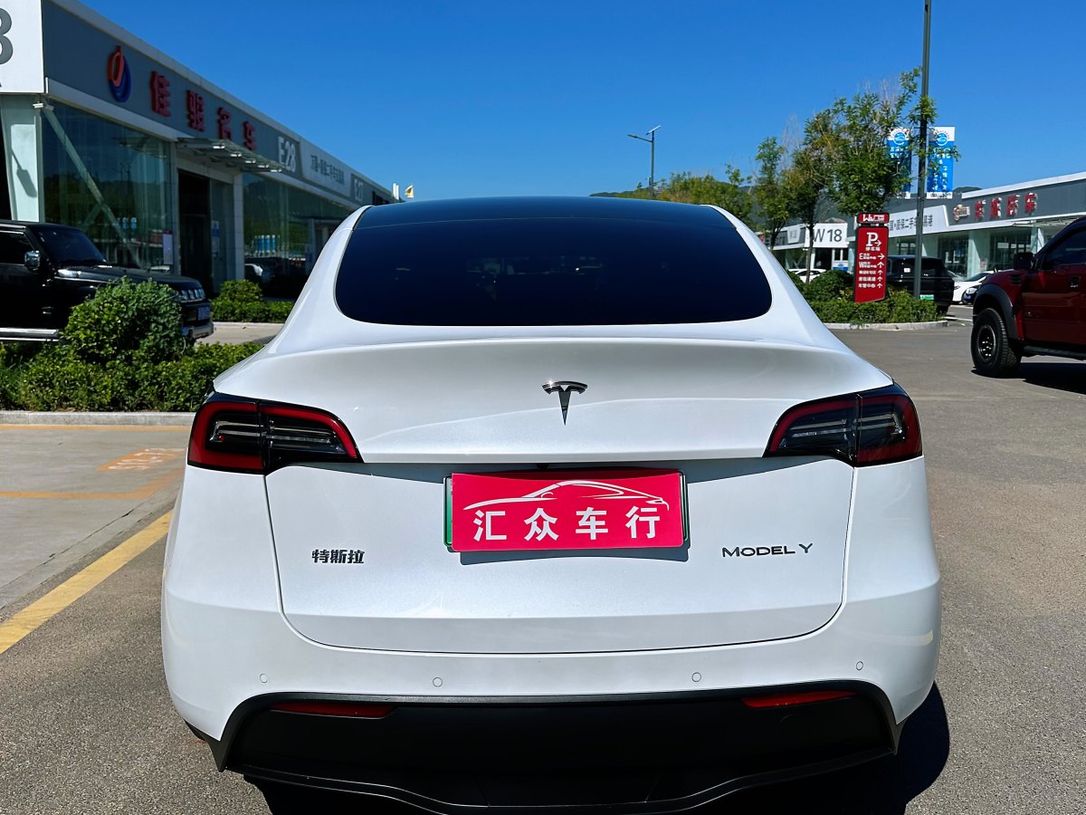 特斯拉 Model 3  2021款 長續(xù)航全輪驅(qū)動版 3D7圖片