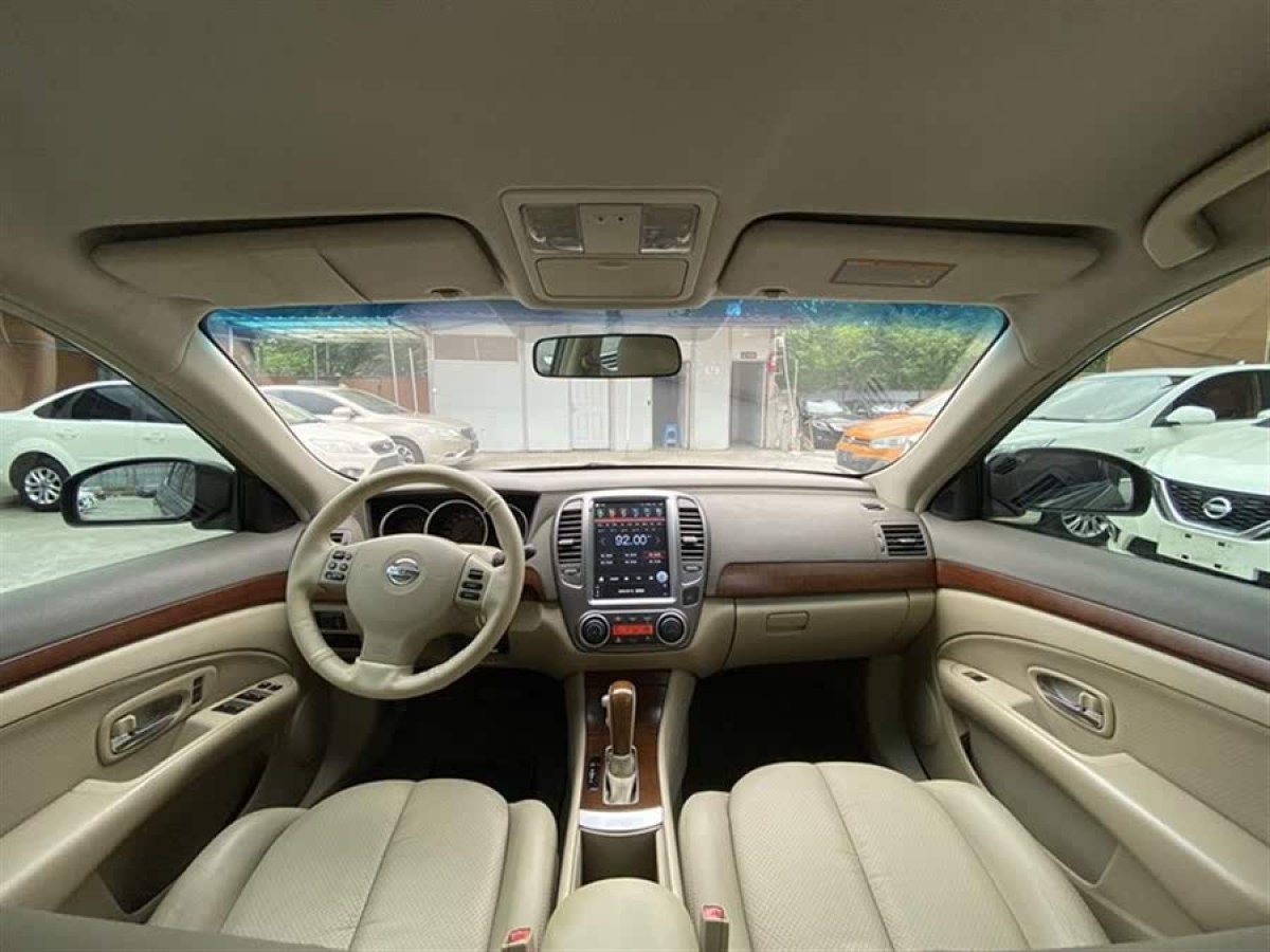 日產(chǎn) 軒逸  2009款 2.0XL CVT豪華版圖片