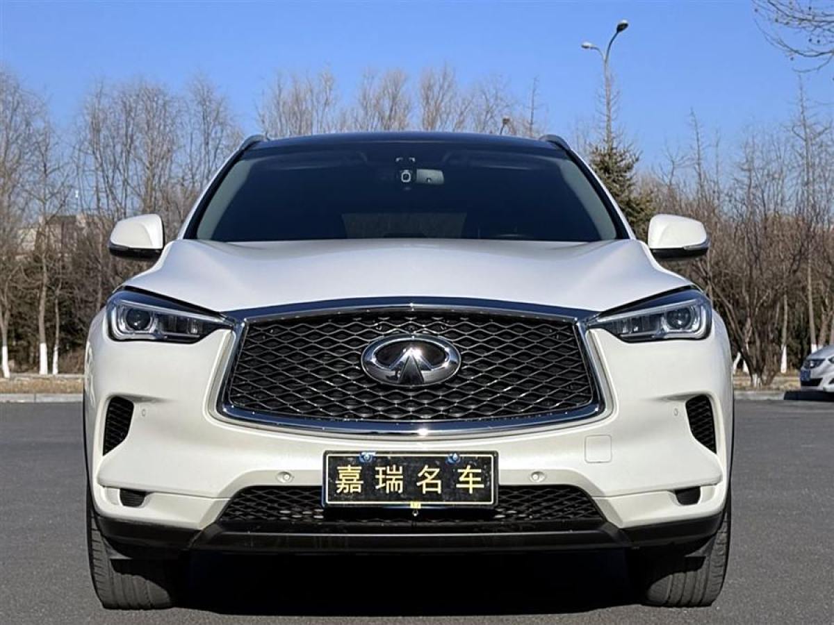 英菲尼迪 QX50  2022款 2.0T 四驅(qū)菁英版圖片