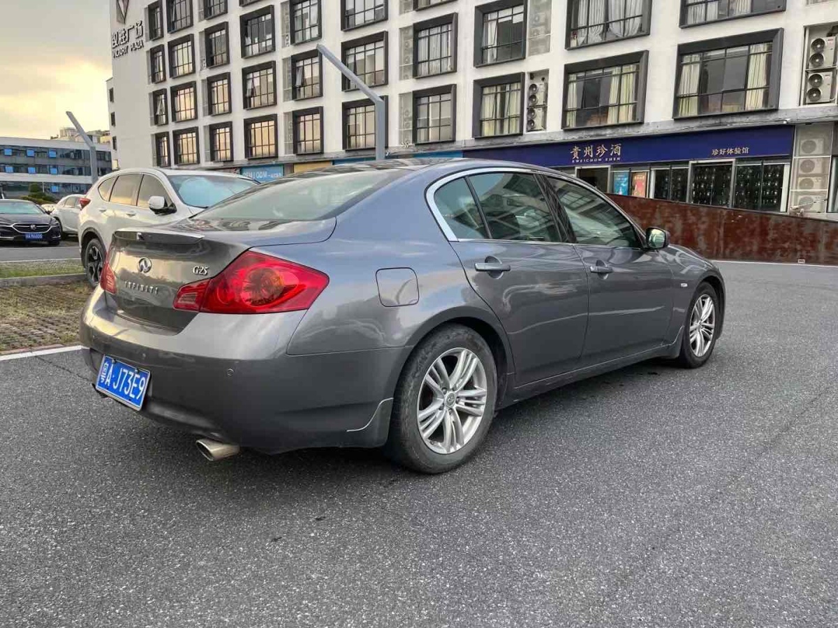 英菲尼迪 G系  2010款 G25 Sedan 豪華運動版圖片