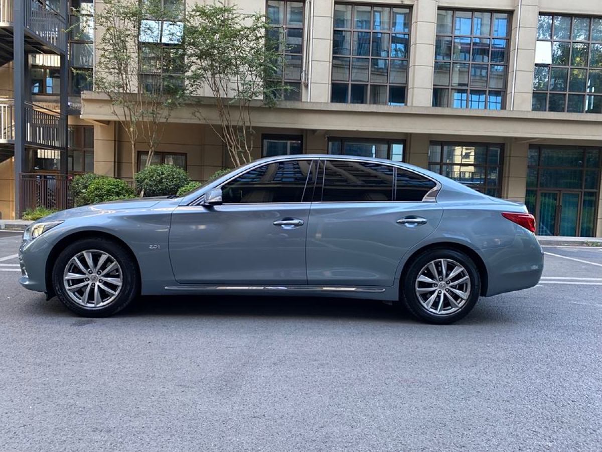 英菲尼迪 Q50L  2015款 2.0T 悅享版圖片