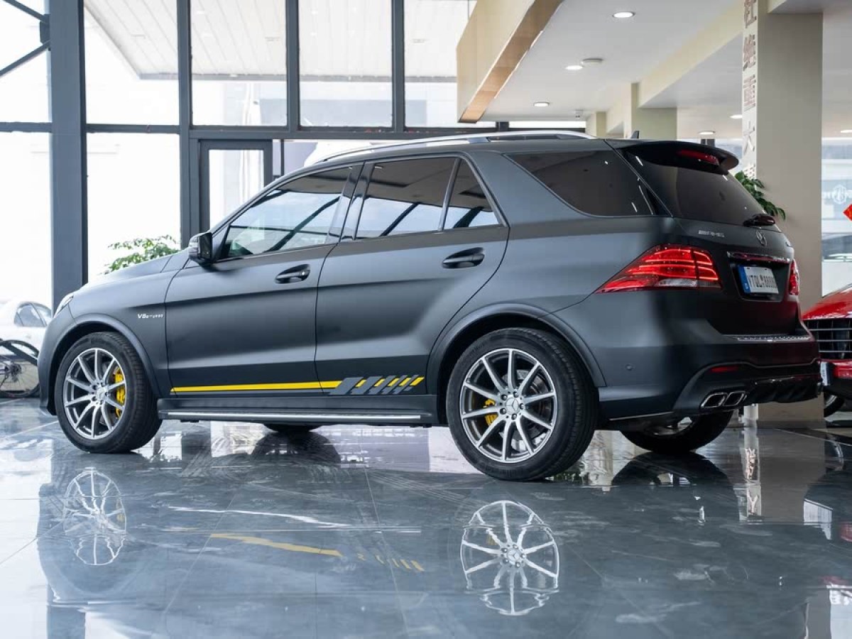 奔馳 奔馳GLE AMG  2015款 AMG GLE 63 4MATIC圖片