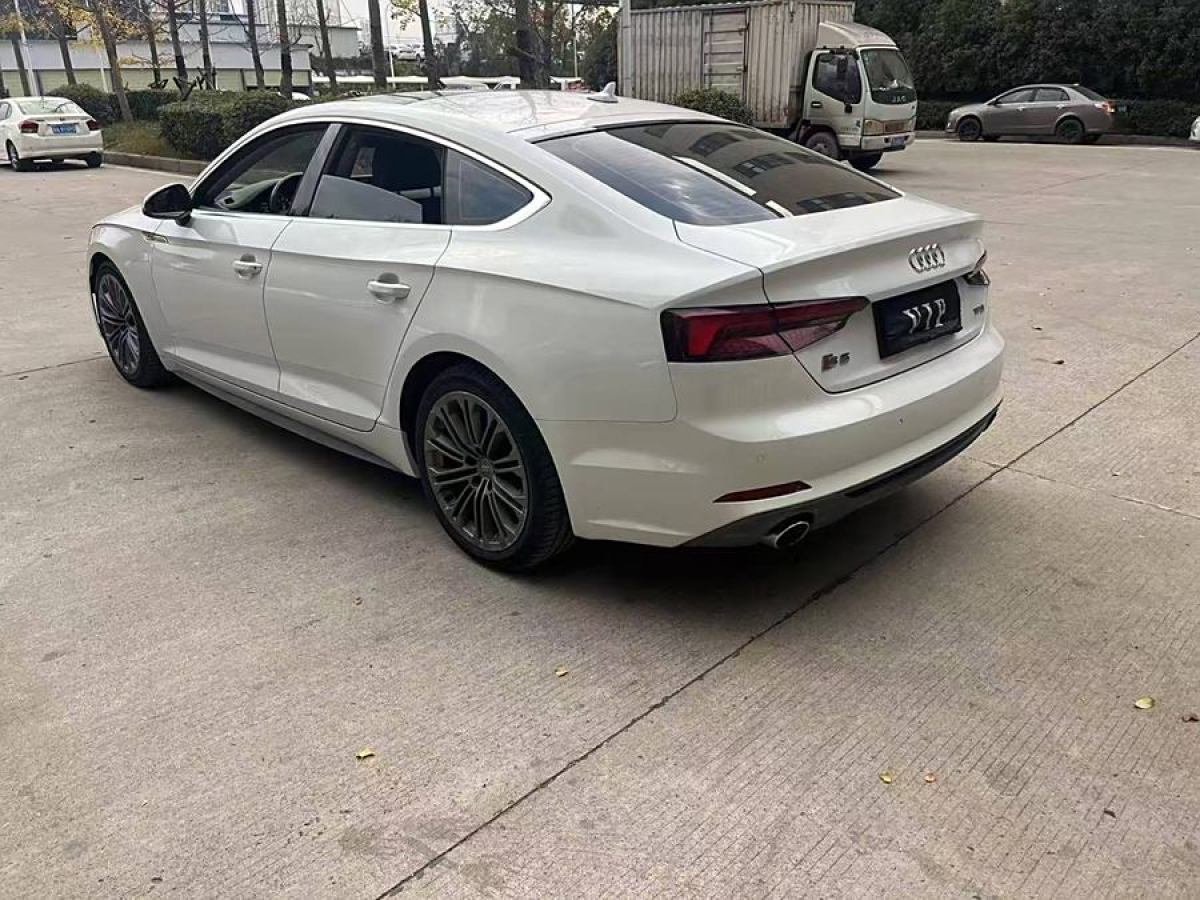 奧迪 奧迪A5  2017款 Sportback 40 TFSI 時(shí)尚型圖片