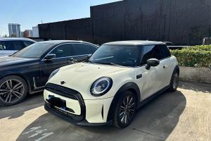 MINI MINI 改款 1.5T COOPER 藝術(shù)家