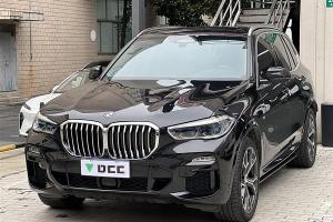 宝马X5 宝马 改款 xDrive40i 尊享型 M运动套装