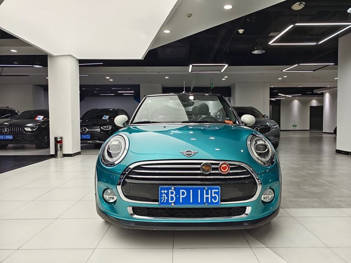 MINI MINI  2019款 1.5T COOPER CABRIO 經(jīng)典派圖片