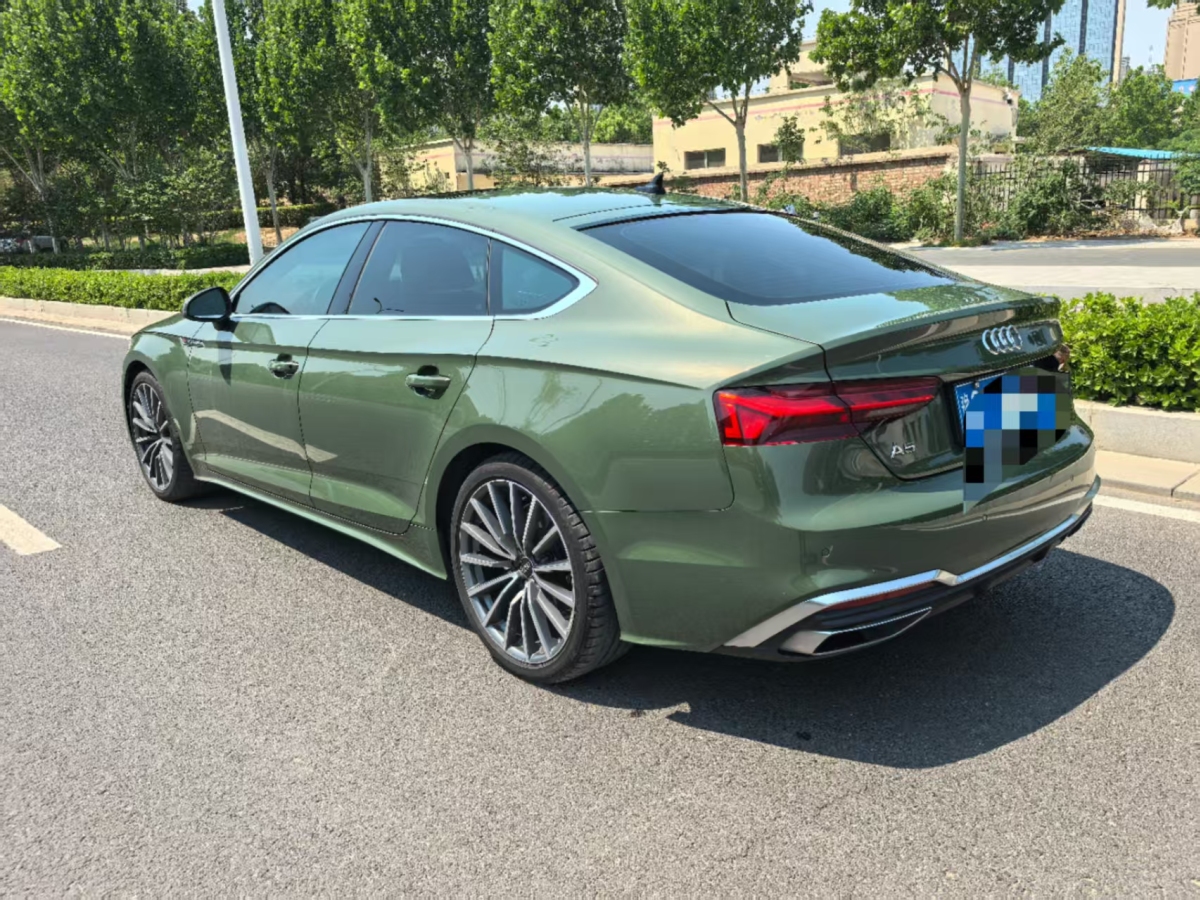 奧迪 奧迪A5  2023款 Sportback 40 TFSI quattro 豪華動感型圖片