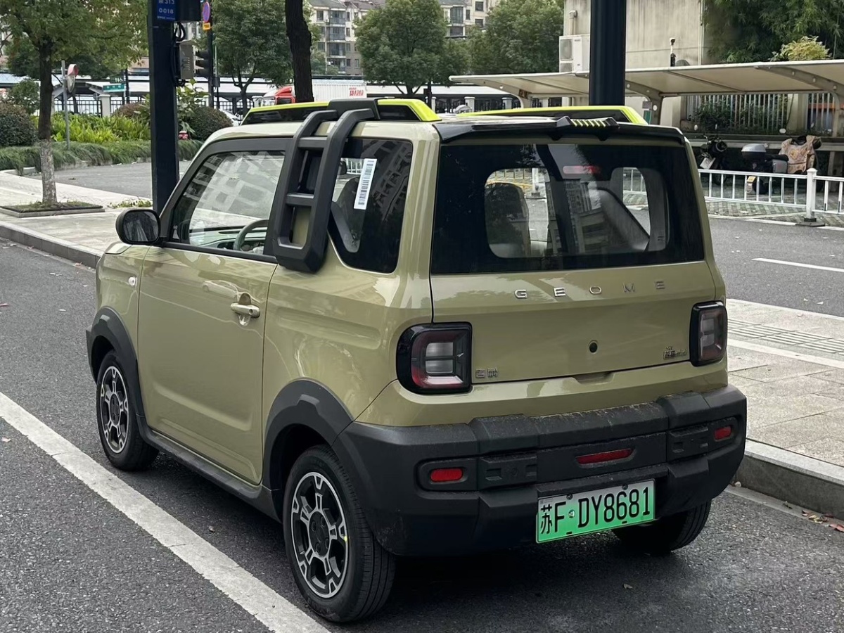 吉利 熊貓mini  2024款 200km 熊貓騎士圖片