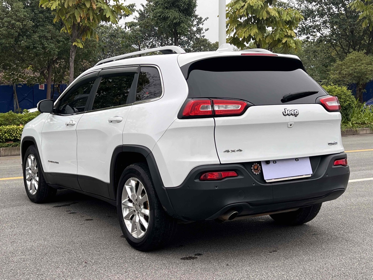 Jeep 自由光  2014款 2.4L 豪華版圖片