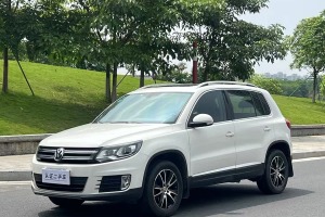 途觀 大眾 2.0TSI 自動四驅(qū)豪華版