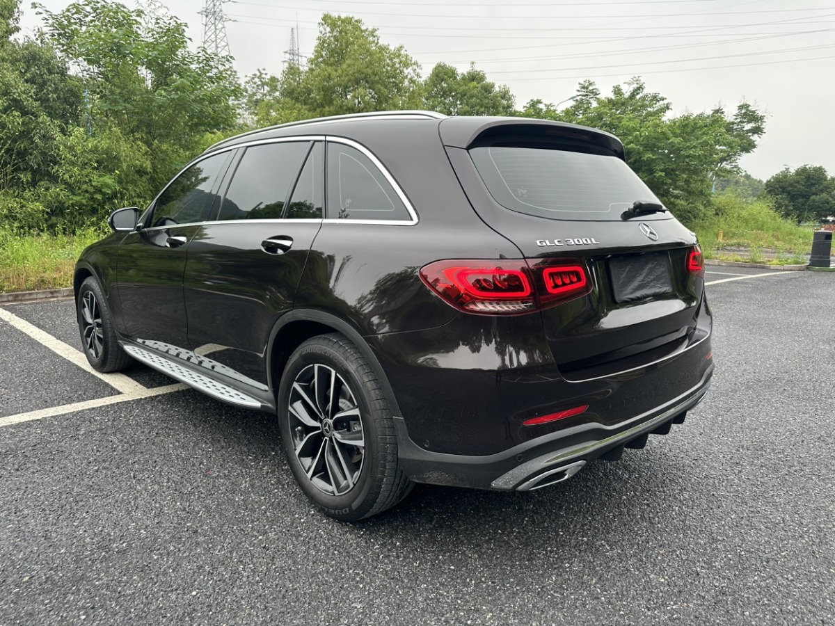 奔馳 奔馳GLC  2018款 改款 GLC 300 4MATIC 動感型圖片