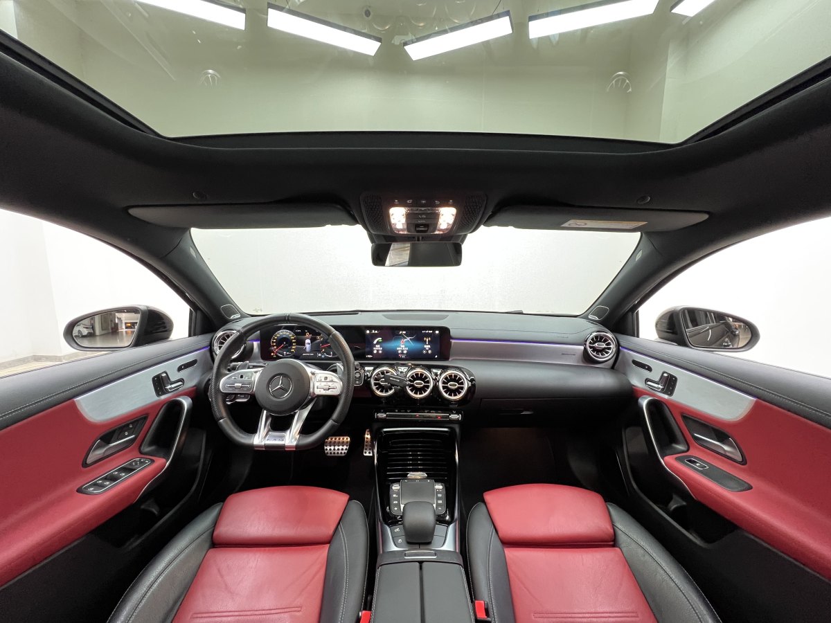 奔馳 奔馳A級AMG  2020款 AMG A 35 4MATIC圖片