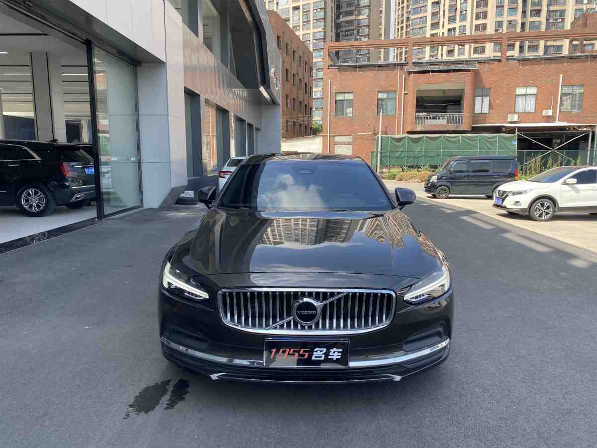 沃爾沃 S90  2023款 B5 智遠(yuǎn)豪華版圖片